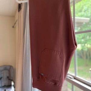 Figs Women’s Livingston Mauve XS Regular Bottoms